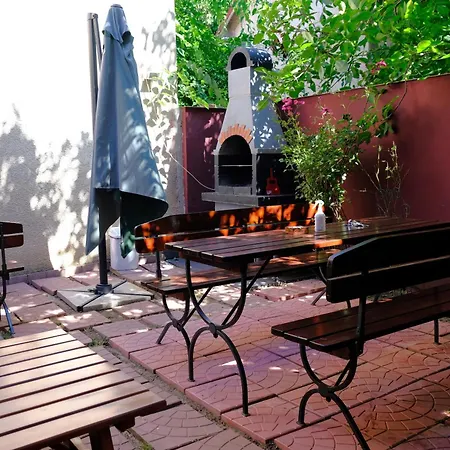 بيت ضيافة Iulia