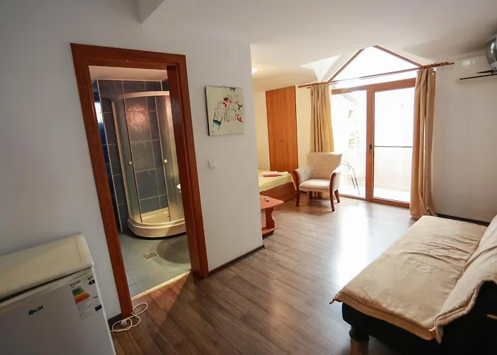 Iulia Affittacamere Eforie Nord